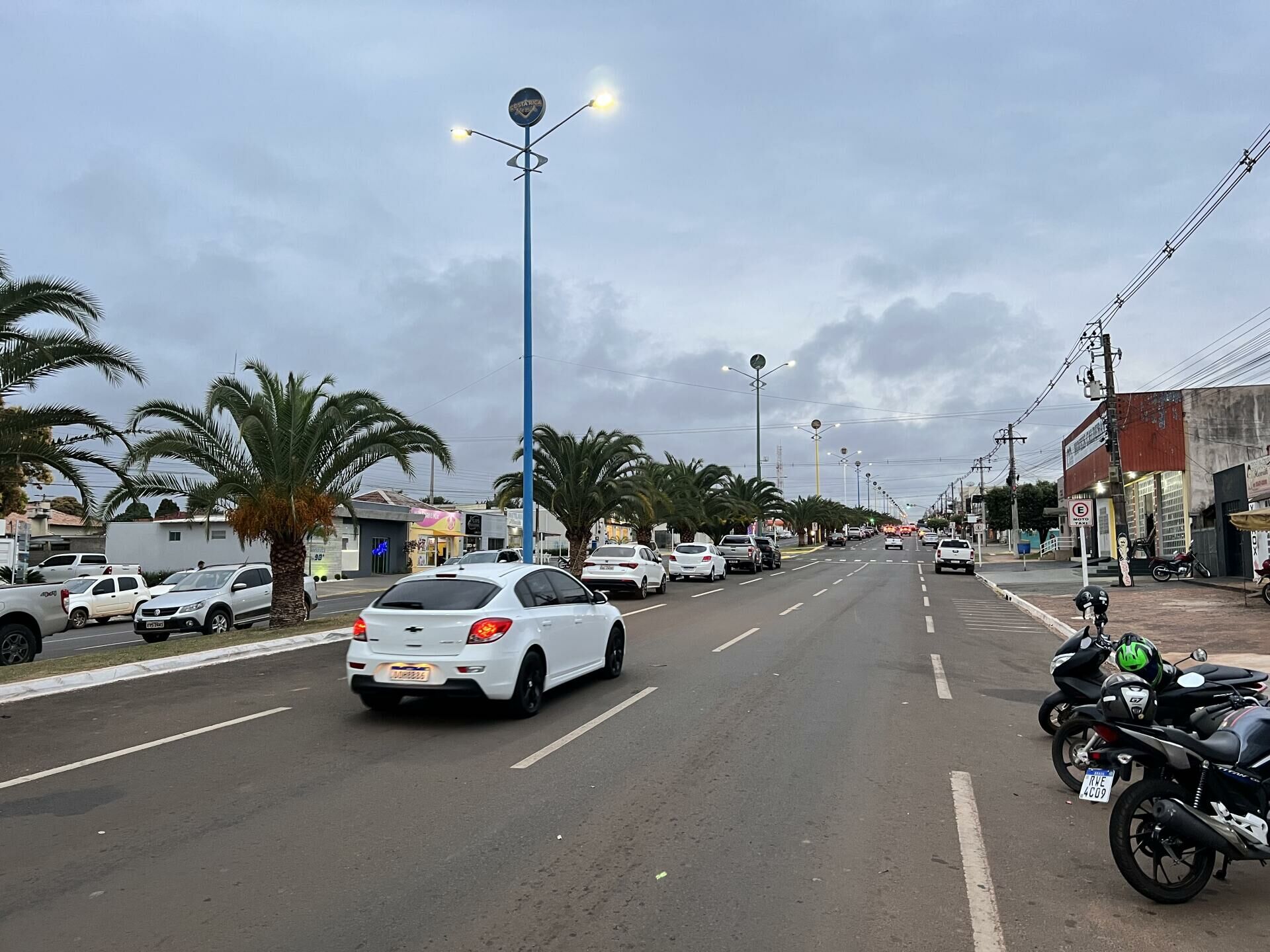 Imagem de compartilhamento para o artigo Fim de semana terá temperaturas altas e tempo parcialmente nublado em Costa Rica e Camapuã da MS Todo dia